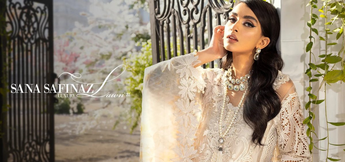 Sana Safinaz Luxury Lawn Collection 2022 - Stylealouduk