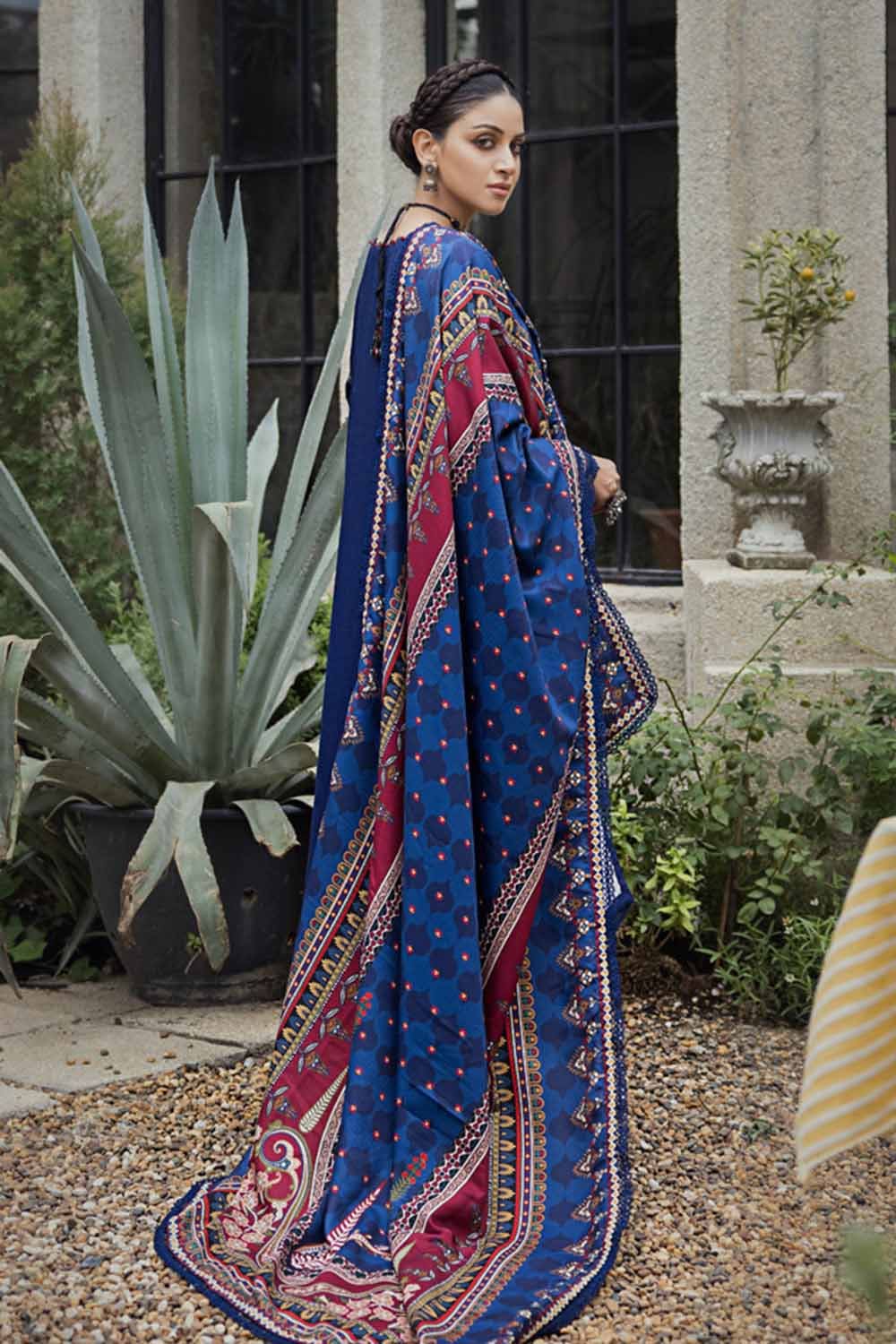 Gul Ahmed 3PC Embroidered Dobby Jacquard Unstitched Suit with Digital Printed Twill Shawl AP-32009