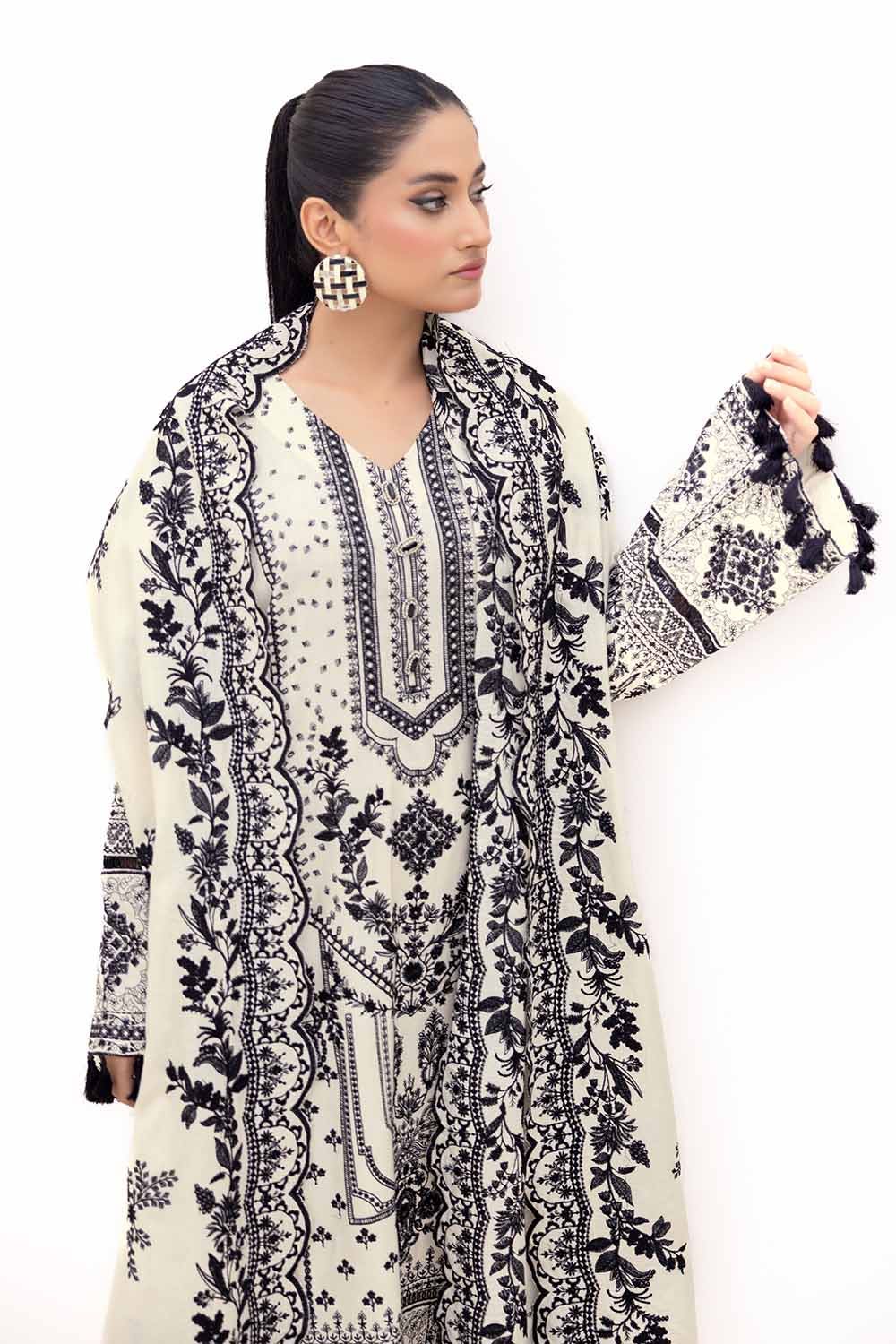 Gul Ahmed 3 Piece Unstitched Embroidered Acrylic Suit with Embroidered Acrylic Dupatta AP-42006