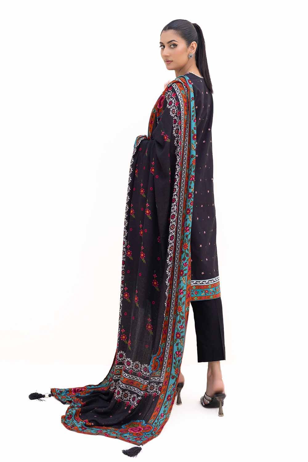 Gul Ahmed 3PC Unstitched Printed Khaddar Suit with Printed Pashmina Dupatta AP-42030