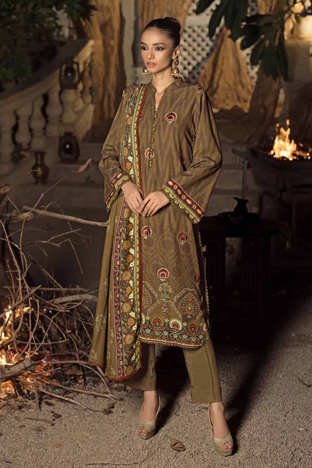 Gul Ahmed 3PC Embroidered Digital Printed Karandi Stitched Suit AY-32005