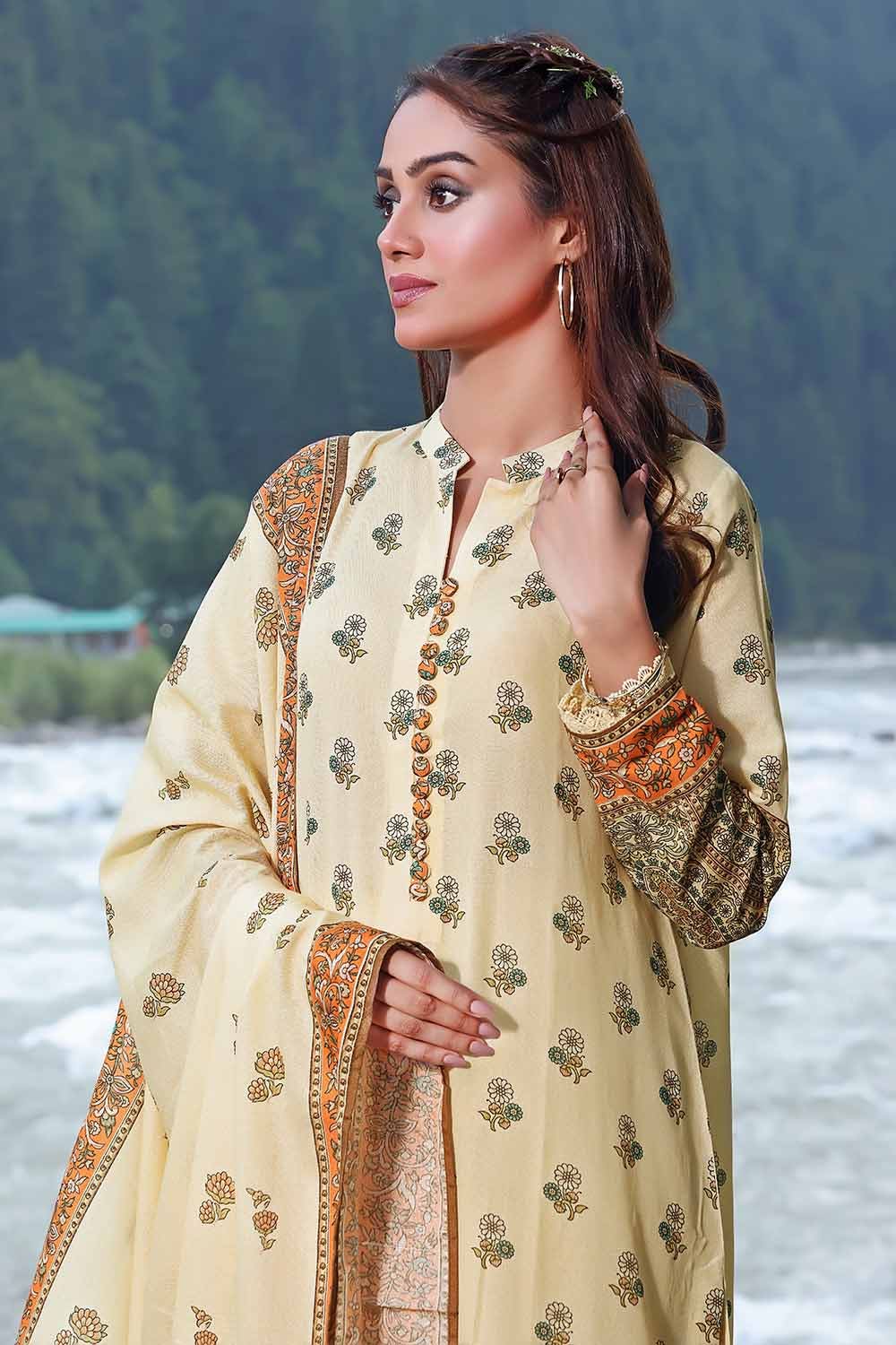 Gul Ahmed 3PC Printed Karandi Unstitched Suit AY-32028