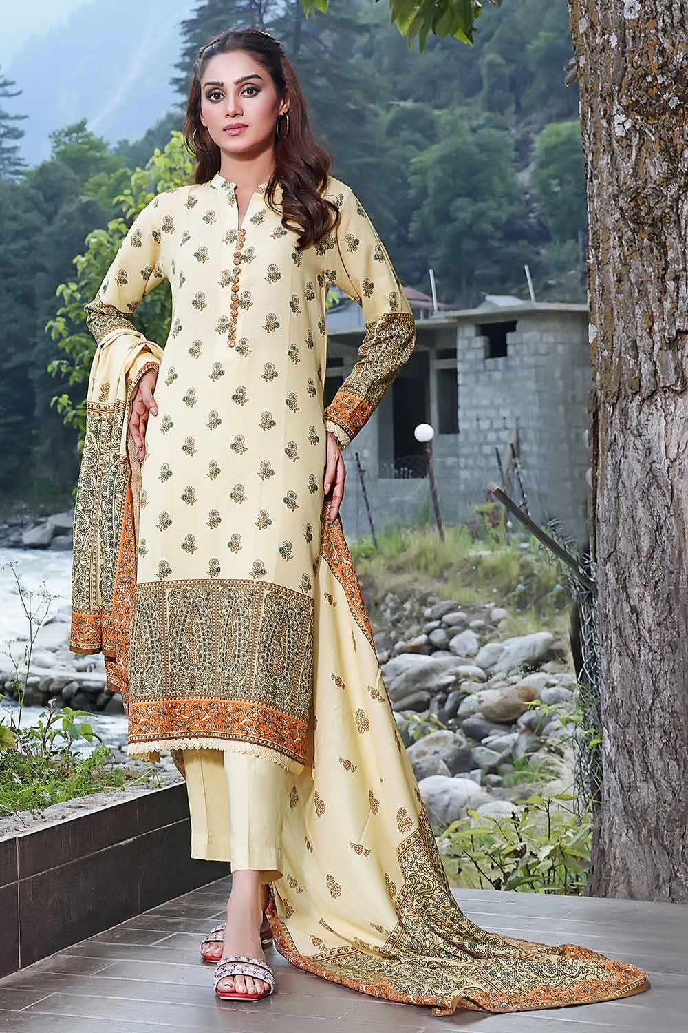 Gul Ahmed 3PC Printed Karandi Unstitched Suit AY-32028