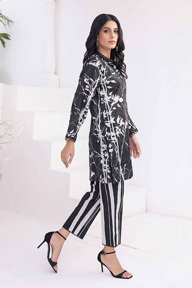 Gul Ahmed 2PC Printed Unstitched Lawn Suit BT-42001