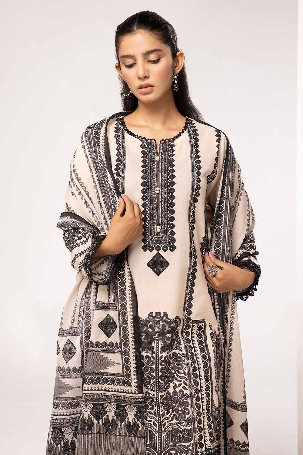 Gul Ahmed 2PC Unstitched Printed Lawn Suit BT-42002