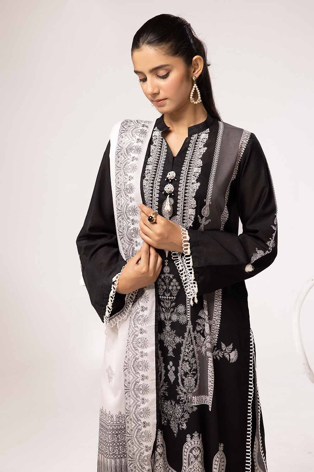 Gul Ahmed 2PC Unstitched Printed Lawn Suit BT-42005