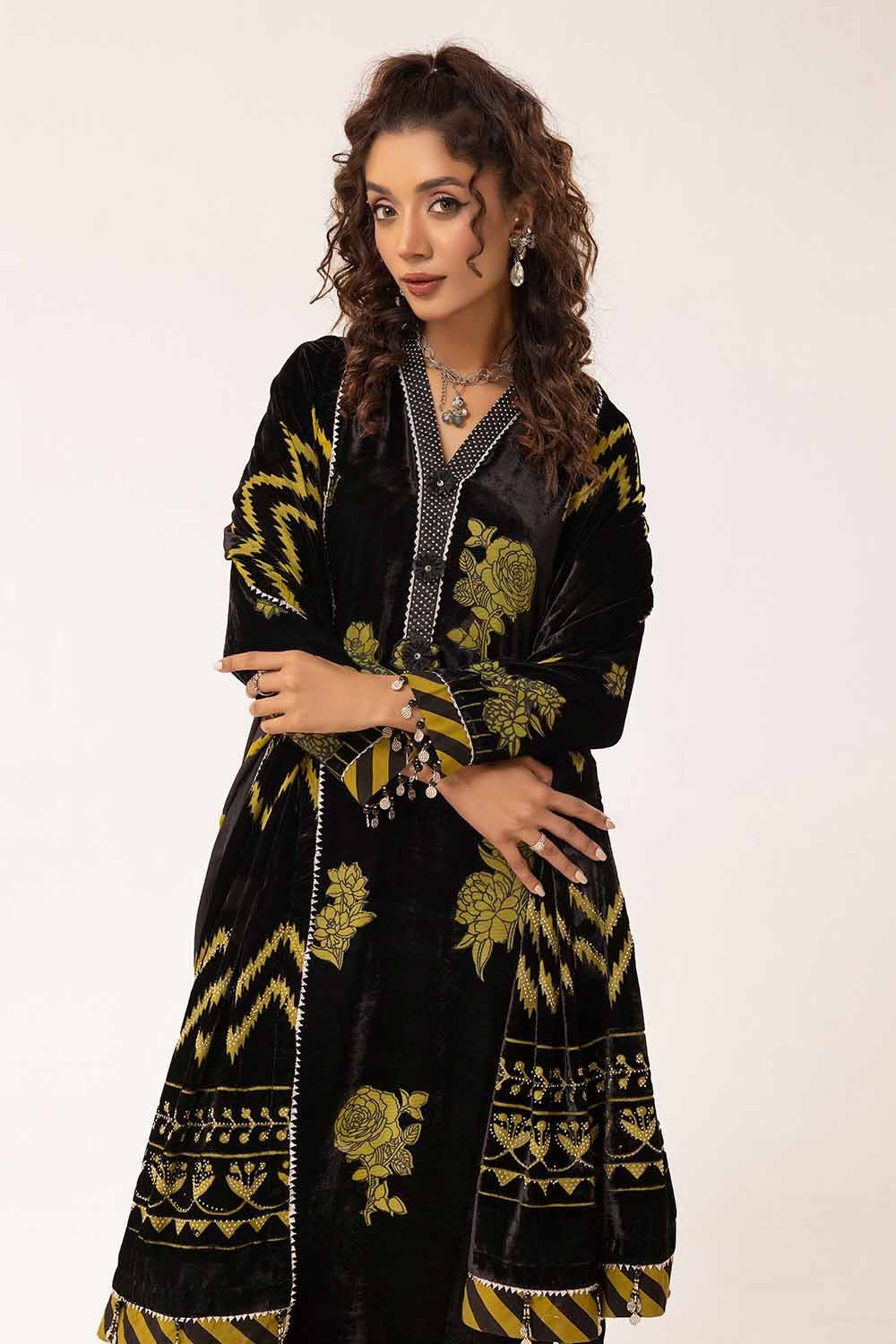 Gul Ahmed 3 Piece Unstitched Burnout Velvet Suit with Diamanties Burnout Velvet Dupatta BVL-42001