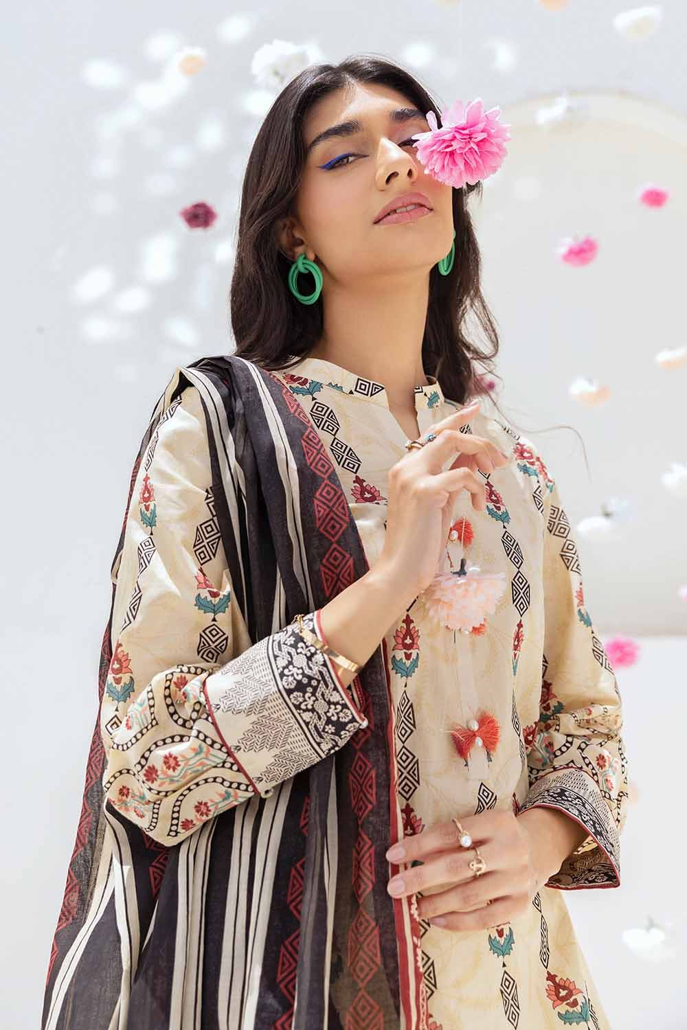 Gul Ahmed 3PC Printed Cambric Unstitched Suit with Lawn Dupatta CBN-32003 A
