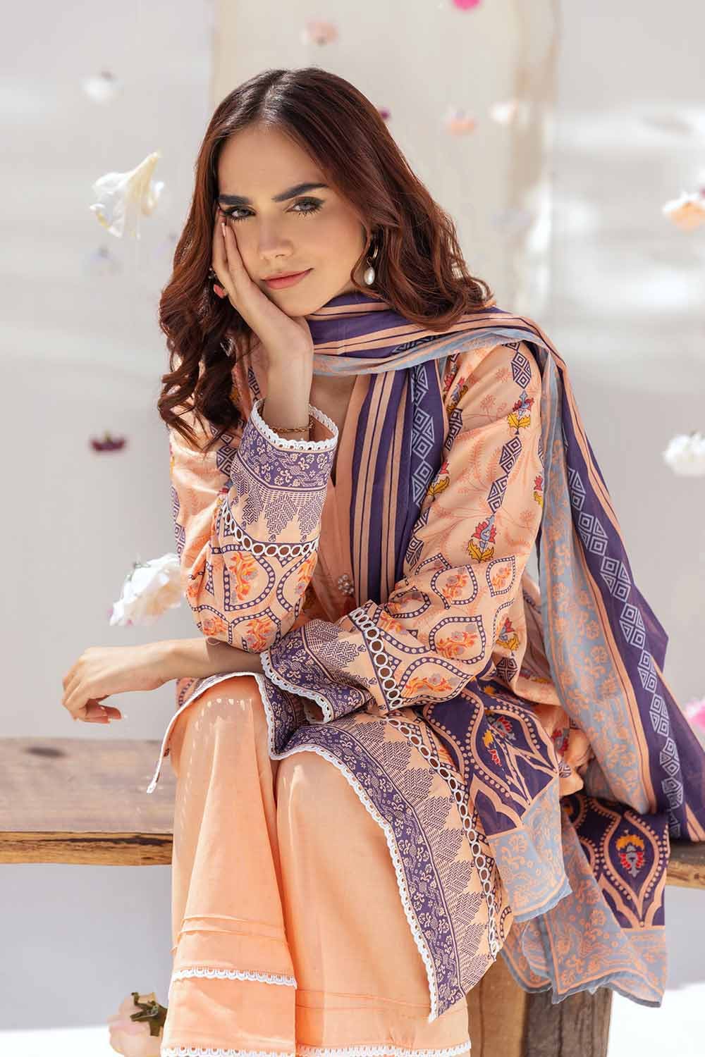 Gul Ahmed 3PC Printed Cambric Unstitched Suit with Lawn Dupatta CBN-32003 B