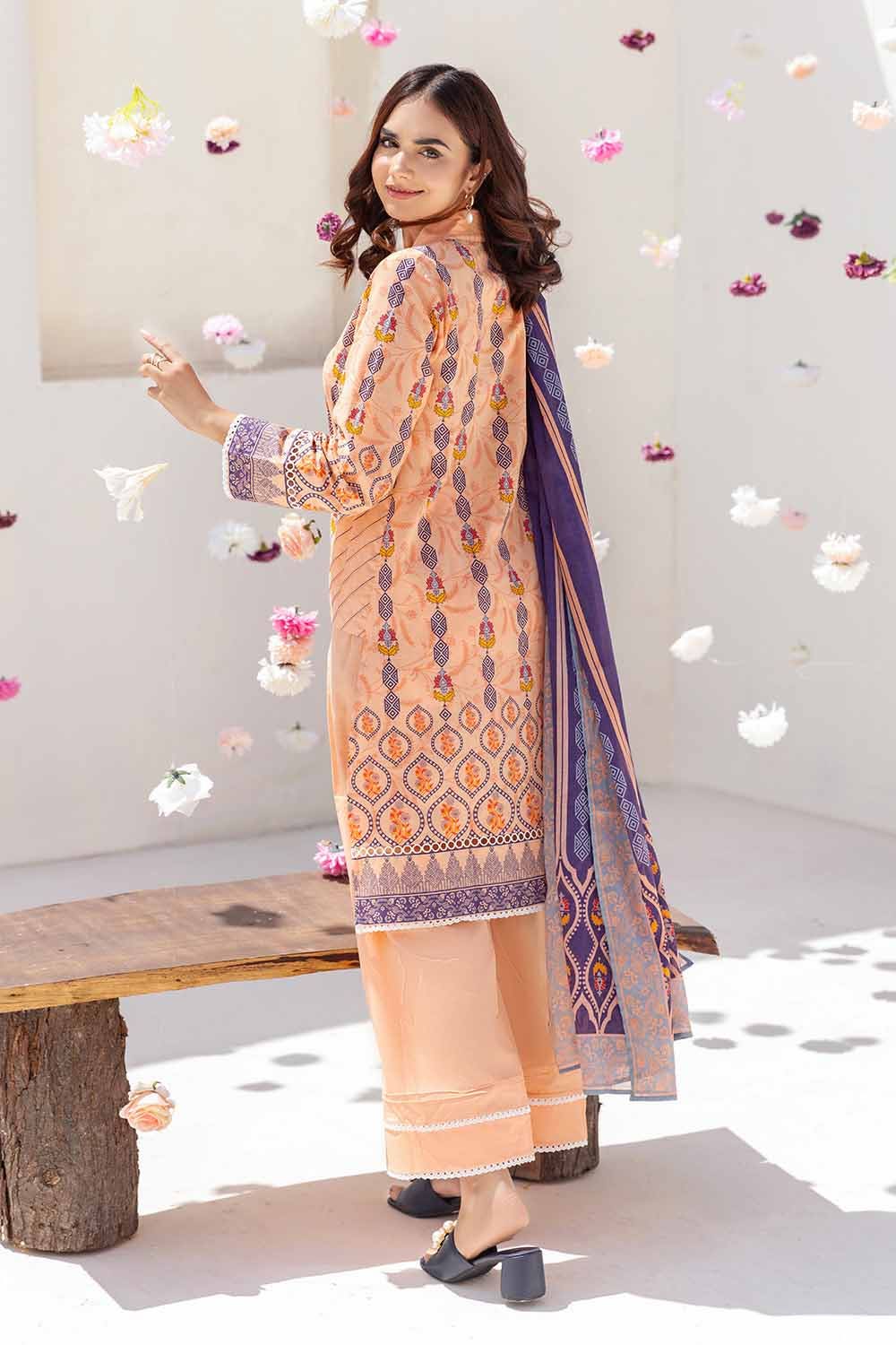 Gul Ahmed 3PC Printed Cambric Unstitched Suit with Lawn Dupatta CBN-32003 B