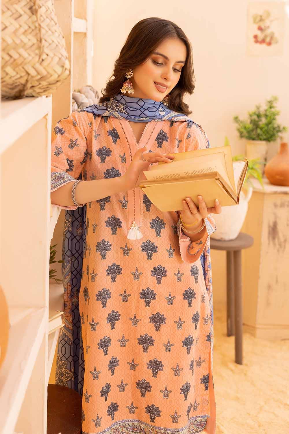 Gul Ahmed 3PC Printed Lawn Unstitched Suit CL-32364 A