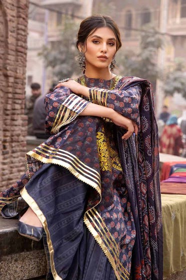 Gul Ahmed 3PC Lawn Unstitched Foil Printed Suit CL-32445 B