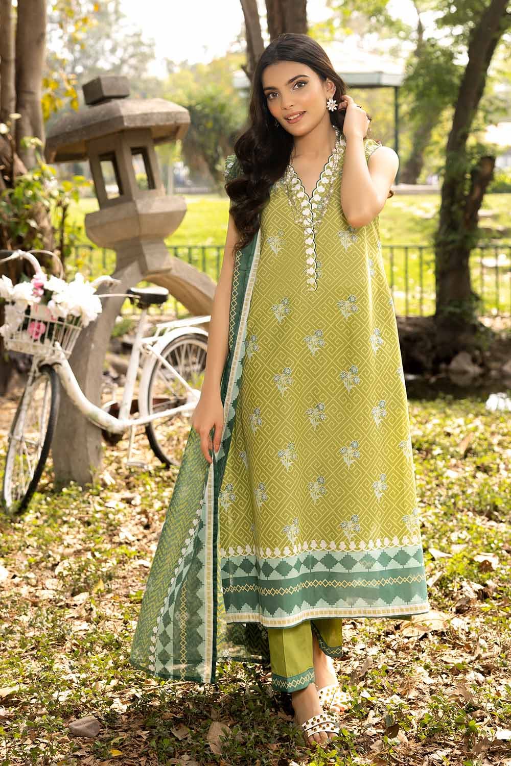 Gul Ahmed 3PC Printed Lawn Unstitched Suit CL-32584 B
