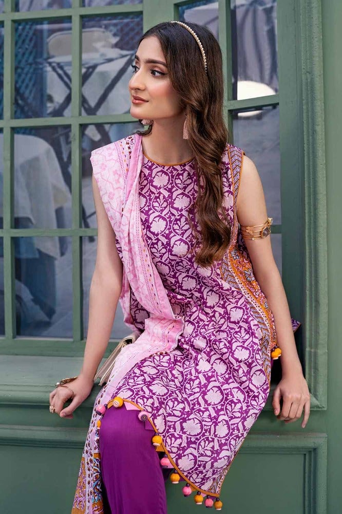 Gul Ahmed 3PC Printed Lawn Unstitched Suit CL-42132 B