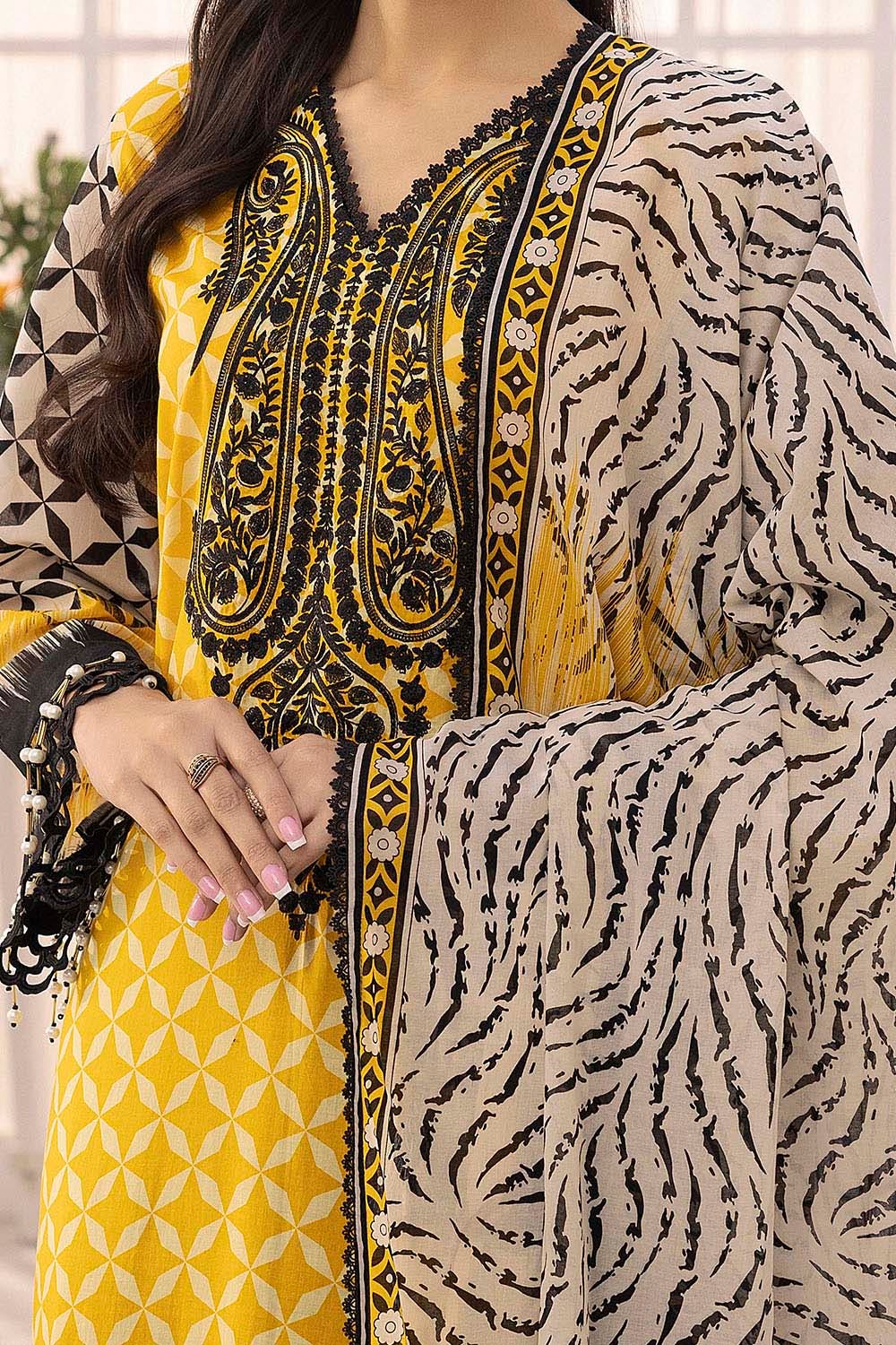 Gul Ahmed 3 Piece Unstitched Embroidered Printed Lawn Suit with Printed Lawn Dupatta CL-52316