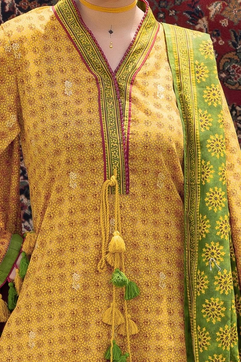 Gul Ahmed 3 Piece Unstitched Gold Printed Lawn Suit CL-52624