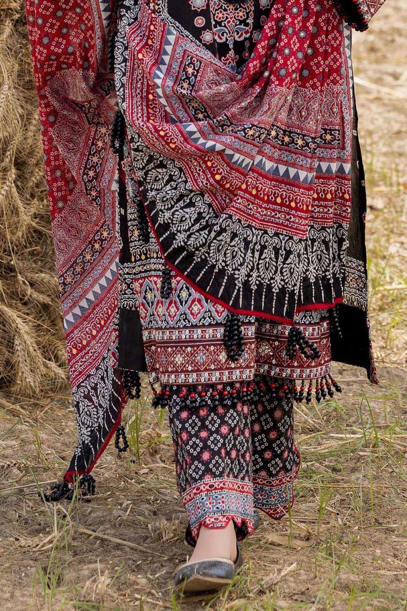 Gul Ahmed 3 Piece Unstitched Embroidered Gold Printed Lawn Suit CL-52636