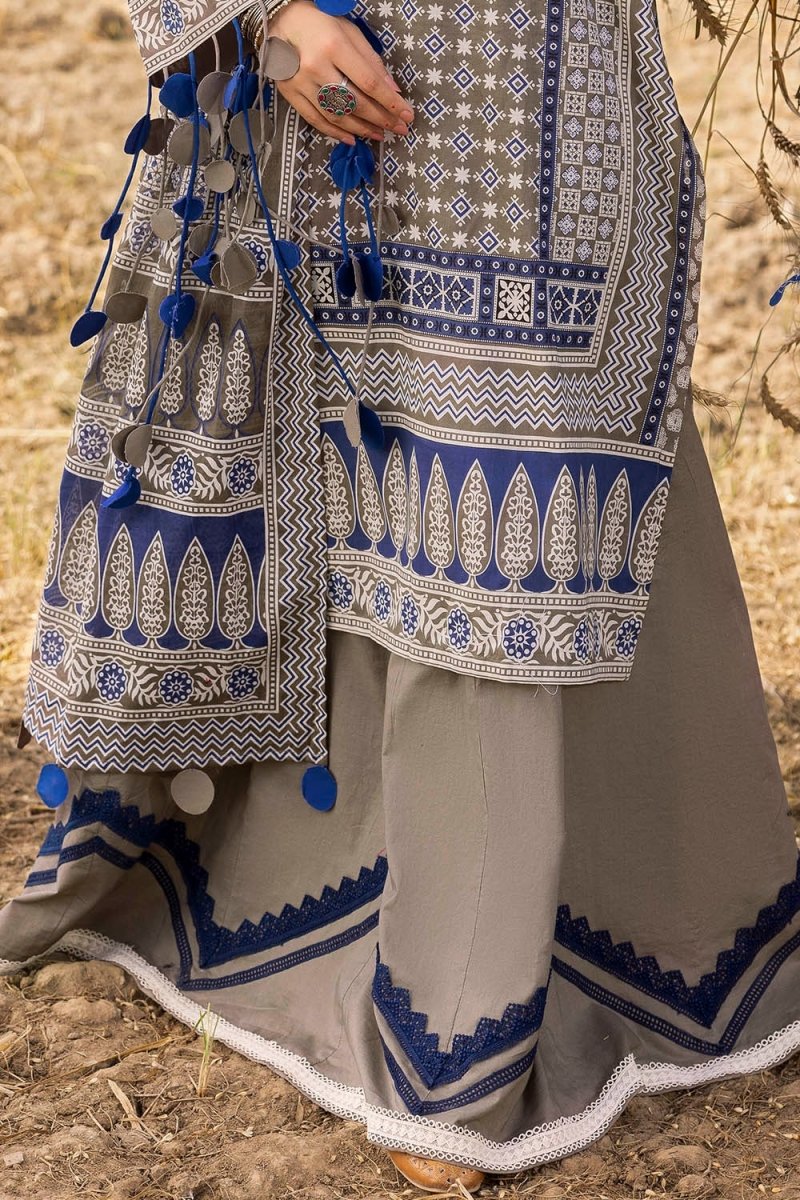 Gul Ahmed 3 Piece Unstitched Printed Lawn Suit CL-52638