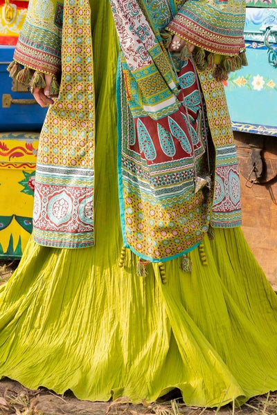 Gul Ahmed 3 Piece Unstitched Embroidered Lawn Suit CL-52639