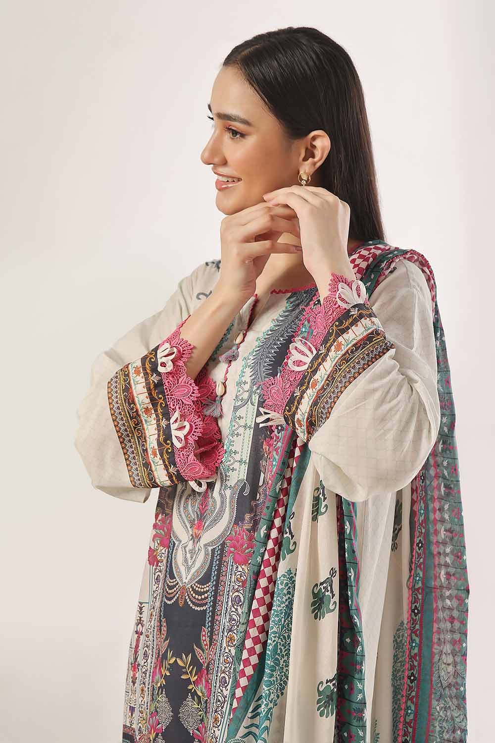 Gul Ahmed 3PC Unstitched Printed Lawn Suit CLP-42133