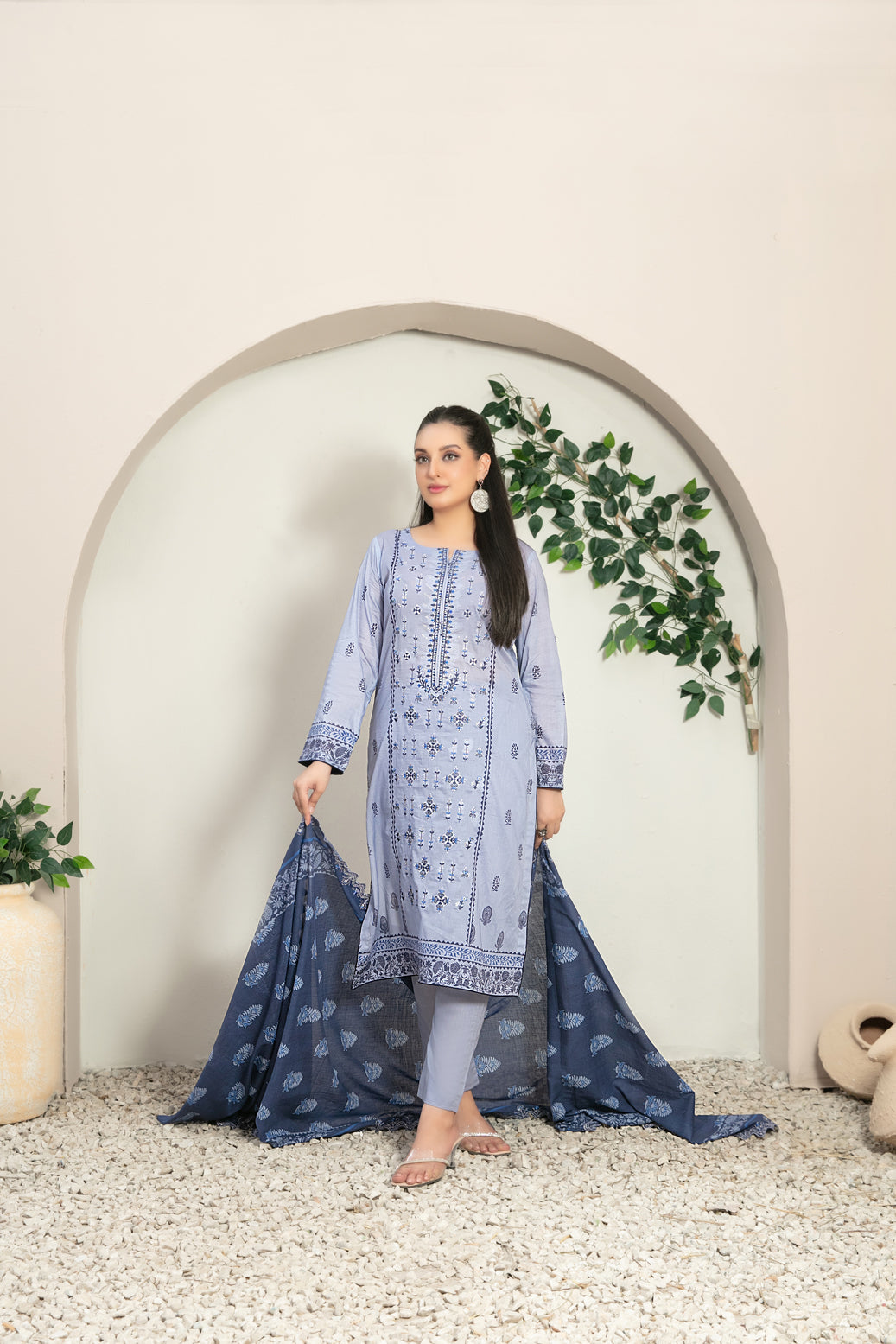 Tawakkal Fabrics 3 Piece Stitched Embroidered Digital Printed Lawn Suit - D-2780