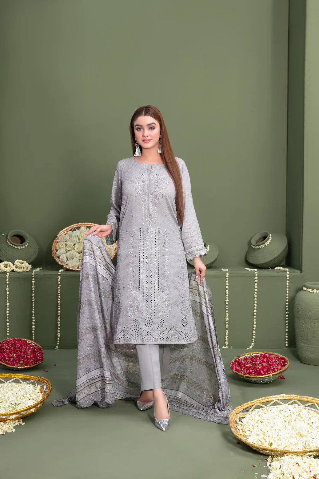 Tawakkal Fabrics 3 Piece Stitched Embroidered Digital Printed Lawn Suit - D-3058