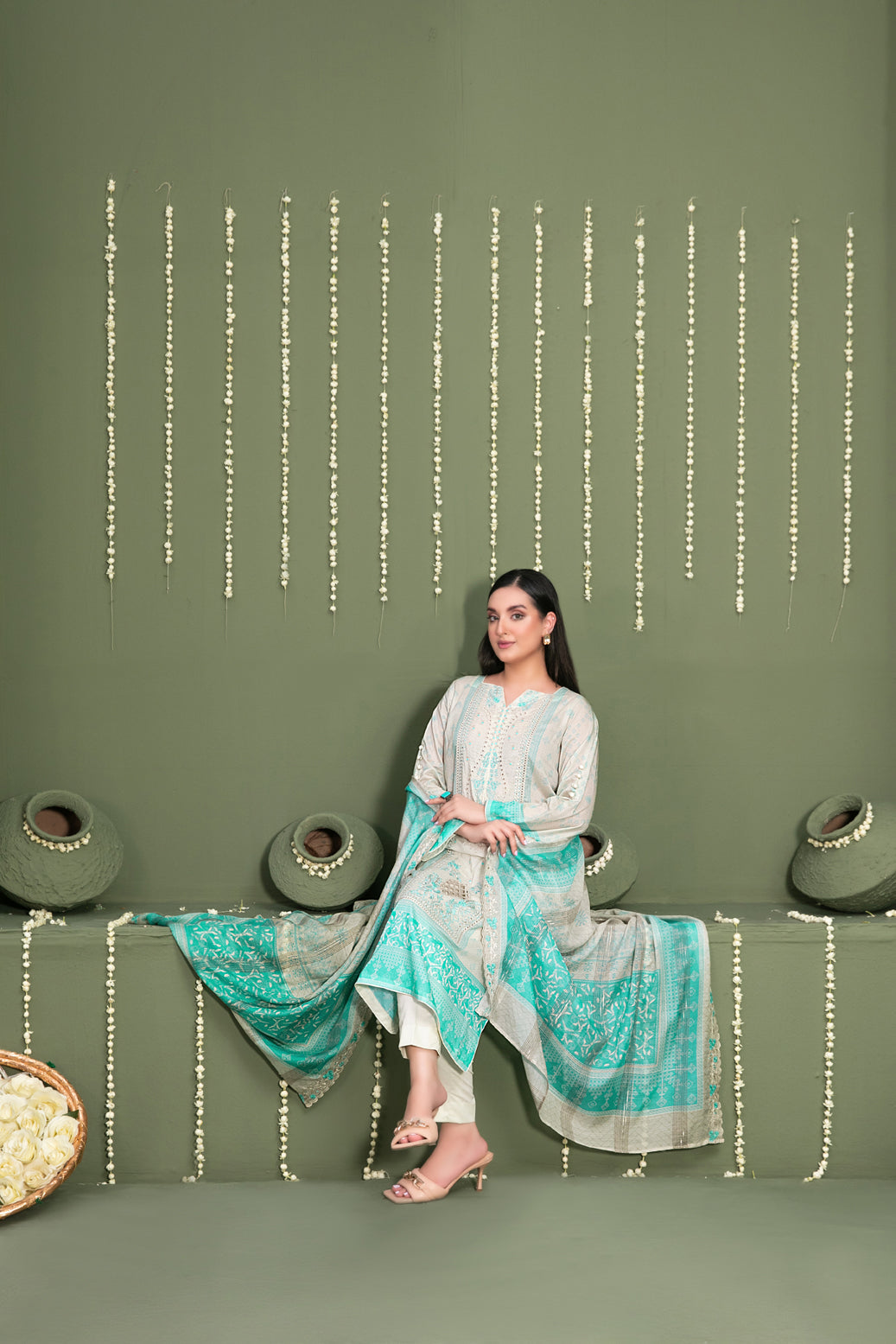 Tawakkal Fabrics 3 Piece Stitched Embroidered Digital Printed Lawn Suit - D-3061