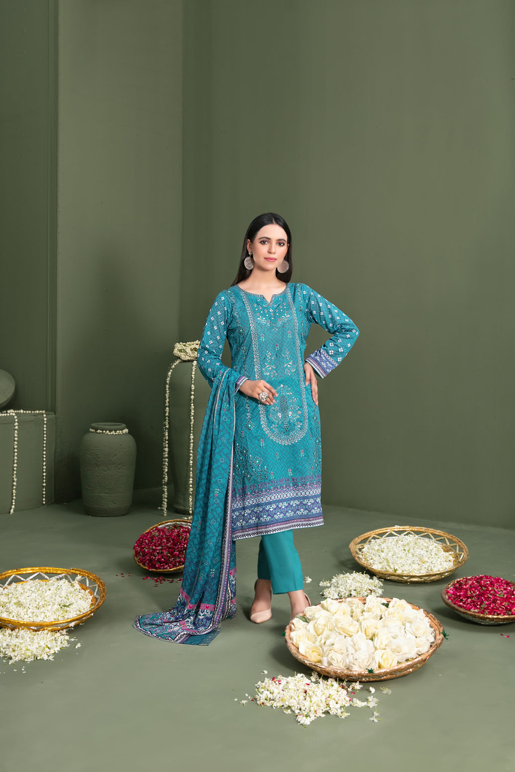 Tawakkal Fabrics 3 Piece Stitched Embroidered Digital Printed Lawn Suit - D-3063