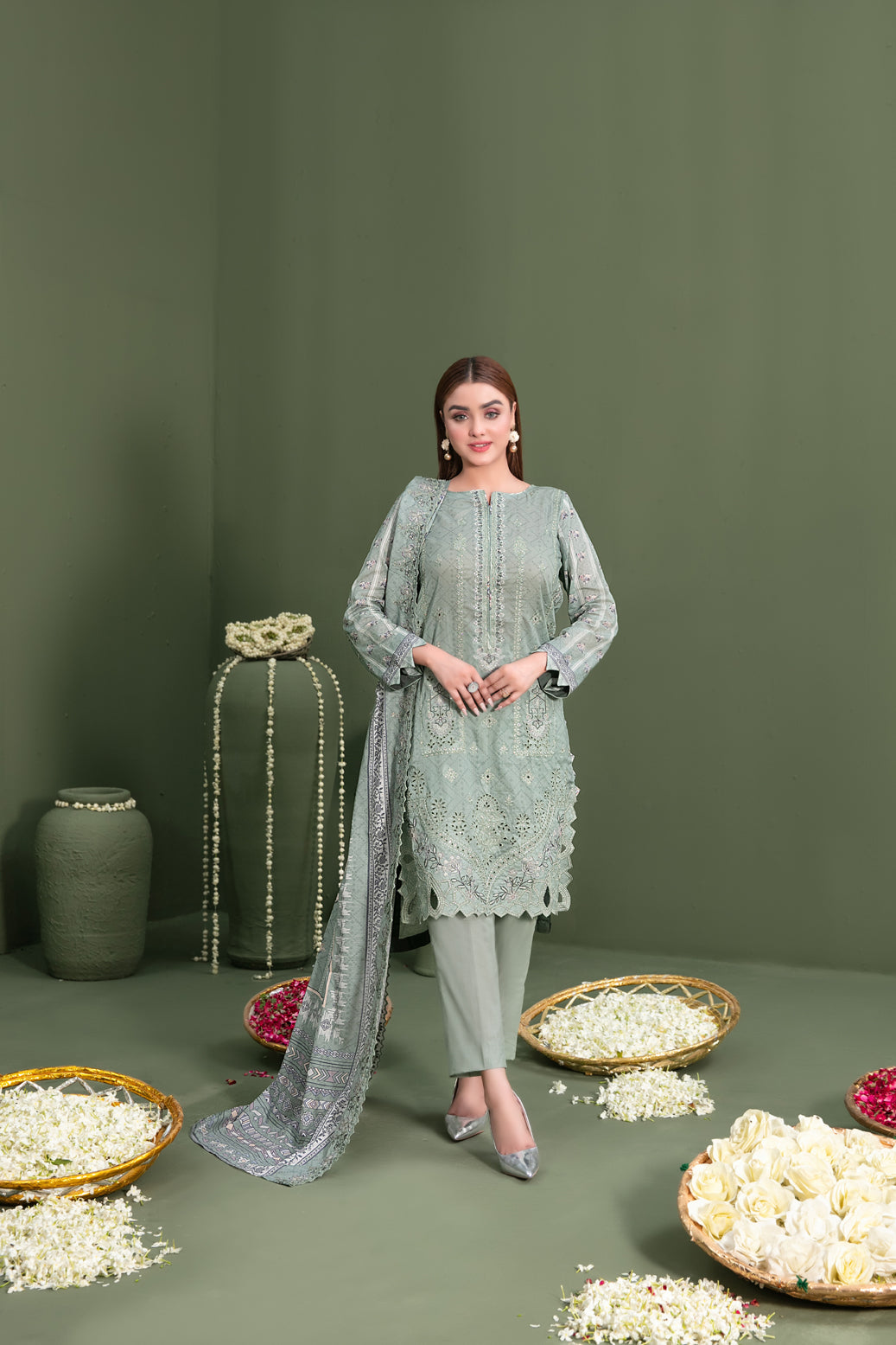 Tawakkal Fabrics 3 Piece Stitched Embroidered Digital Printed Lawn Suit - D-3068