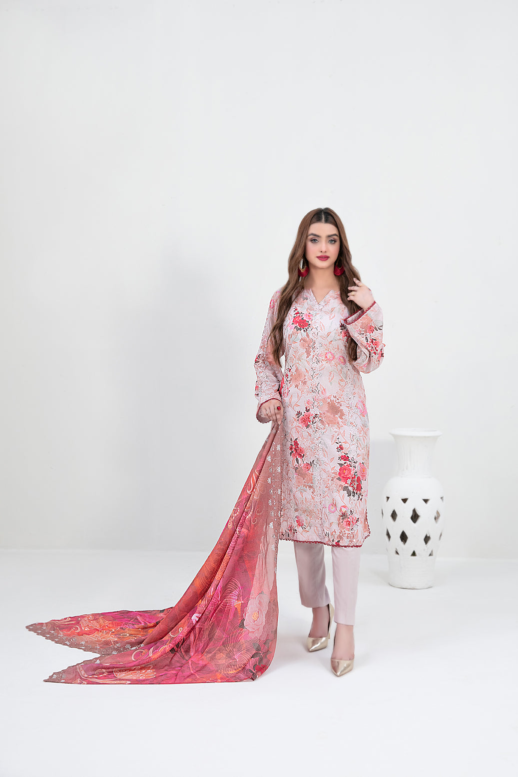 Tawakkal Fabrics 3 Piece Stitched Embroidered Digital Printed Lawn Suit - D-3158