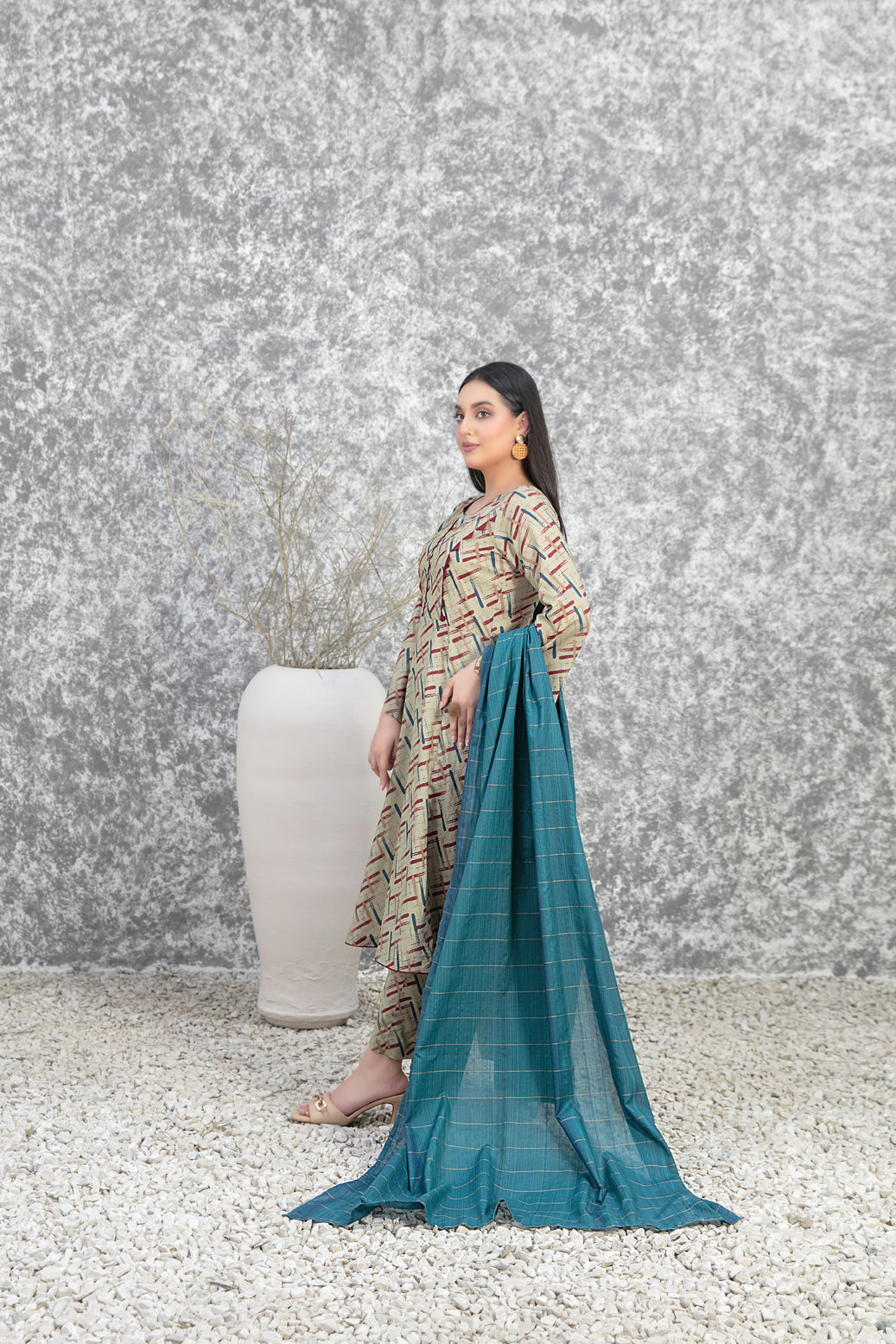 Tawakkal Fabrics 3 Piece Stitched Digital Printed Lawn Suit - D-3493