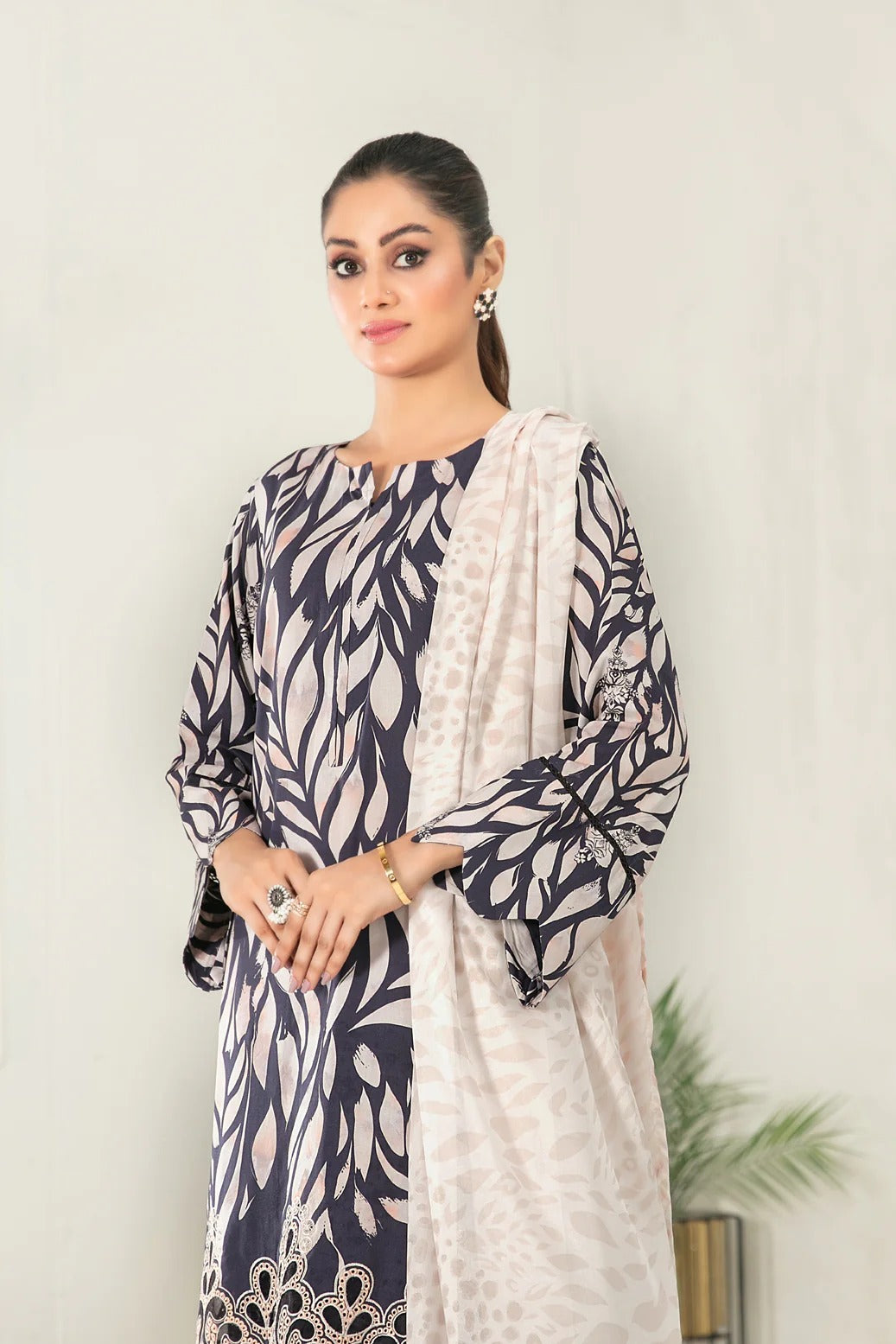 Tawakkal Fabrics 3 Piece Stitched Embroidered Digital Printed Viscose Suit - D-3684