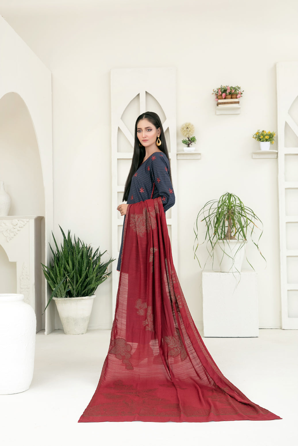 Tawakkal Fabrics 3 Piece Stitched Fancy Embroidered Zari Khaddar Suit - D-3861