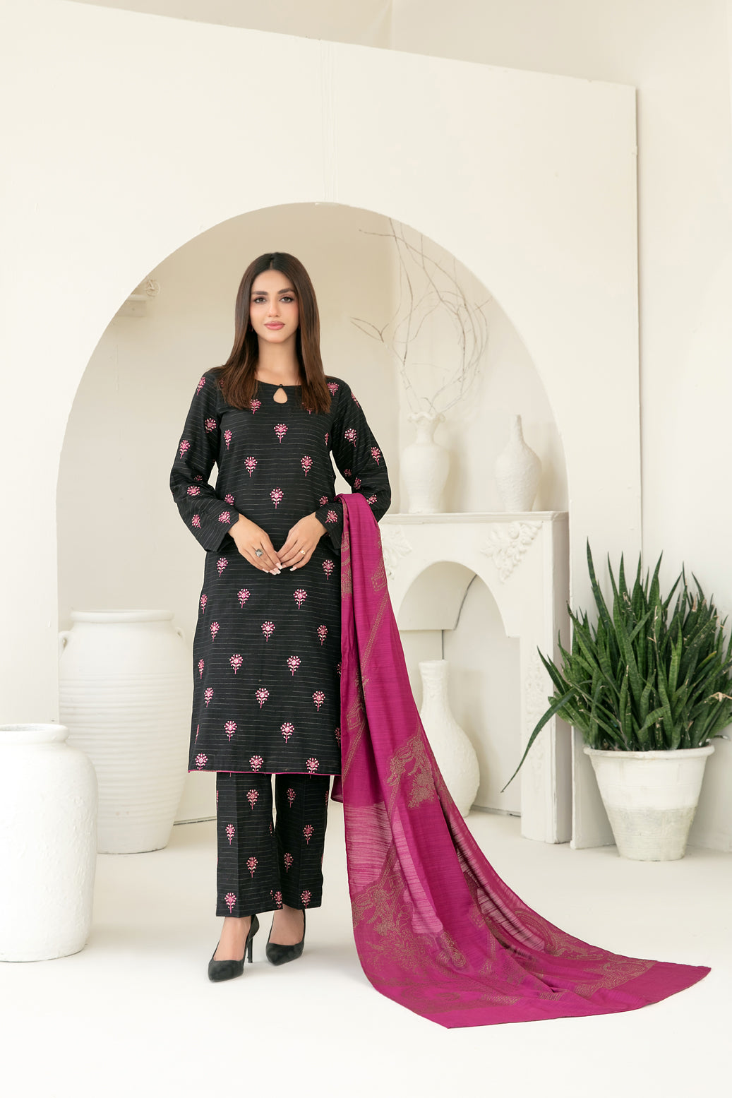 Tawakkal Fabrics 3 Piece Stitched Fancy Embroidered Zari Khaddar Suit - D-3862