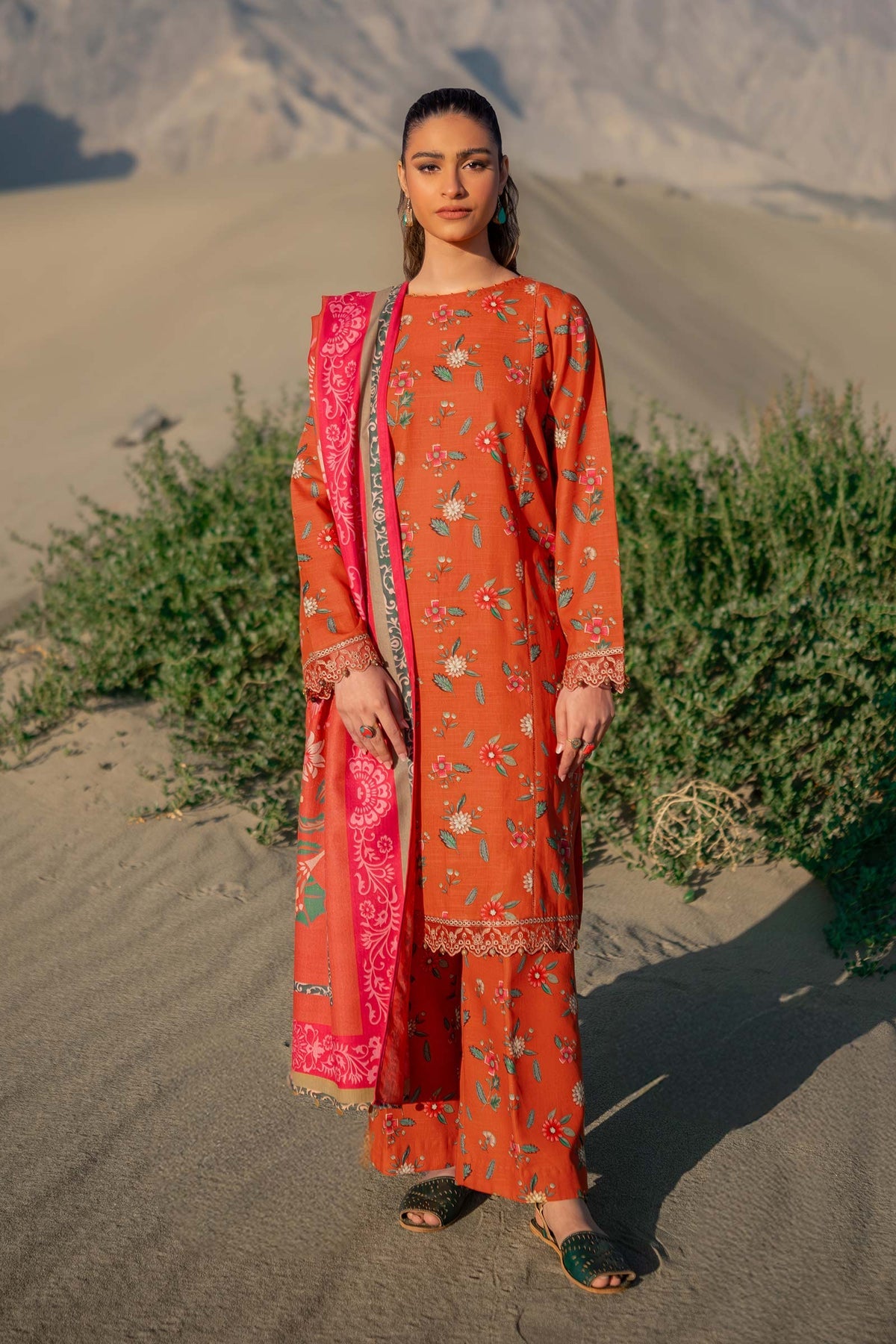 Maria. B 3 Pc Unstitched Printed Khaddar Suit D-505-B