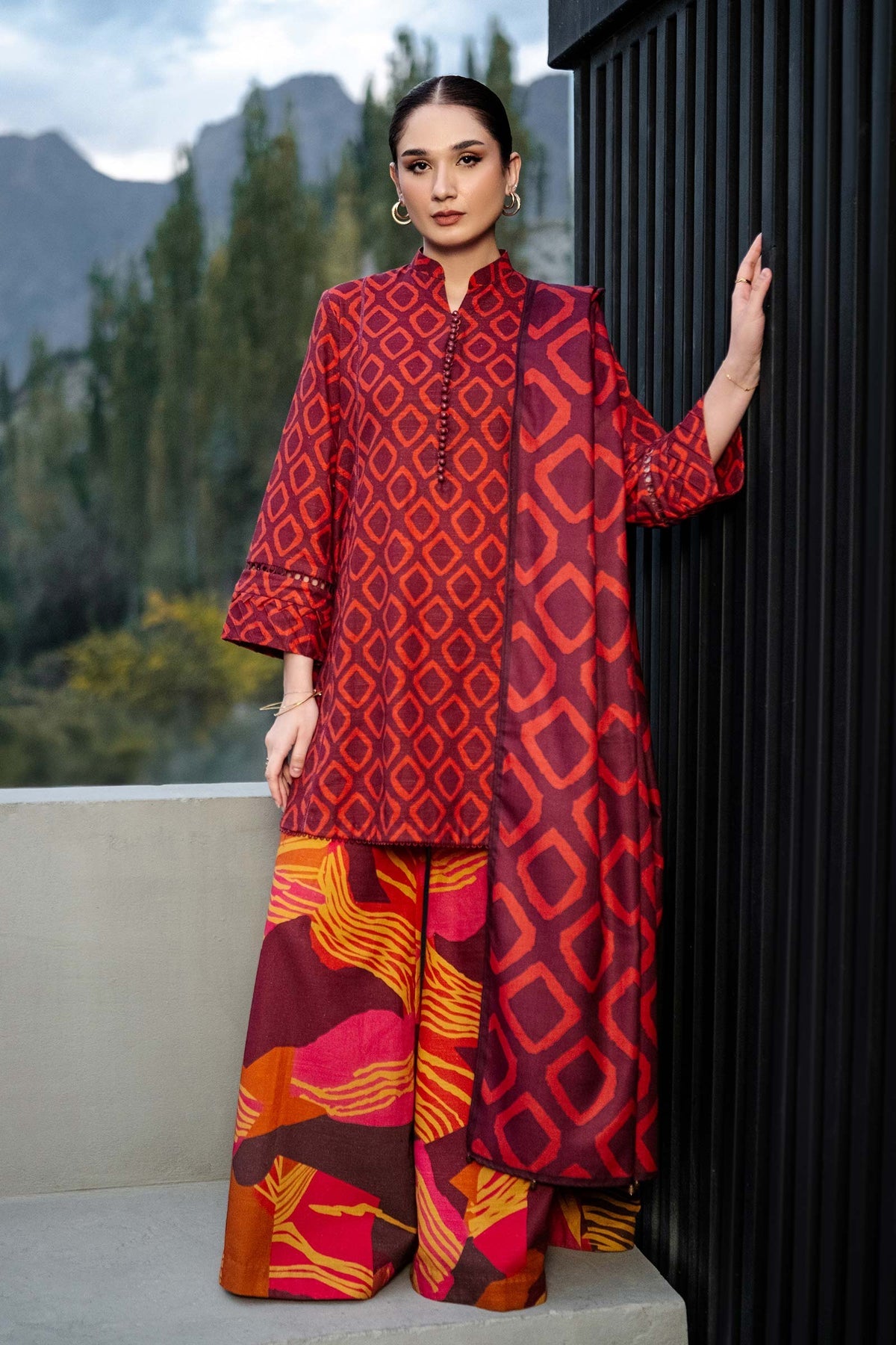 Maria. B 3 Pc Unstitched Printed Khaddar Suit D-506-B