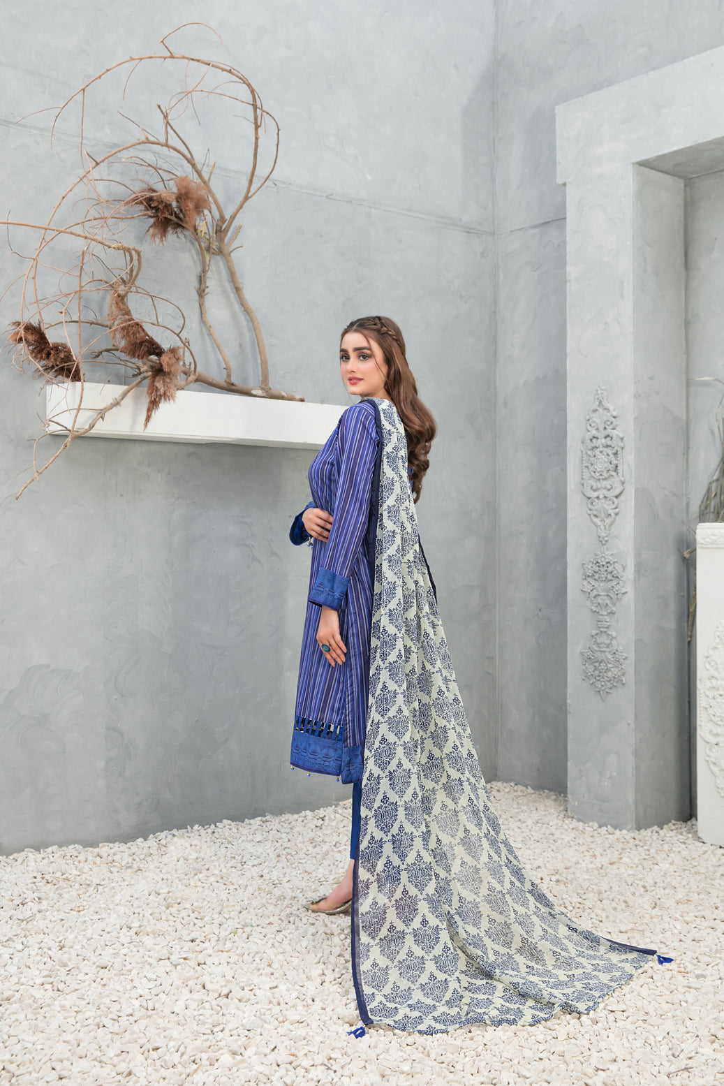 Tawakkal Fabrics 3 Piece Stitched Embroidered Digital Printed Lawn Suit D-8750