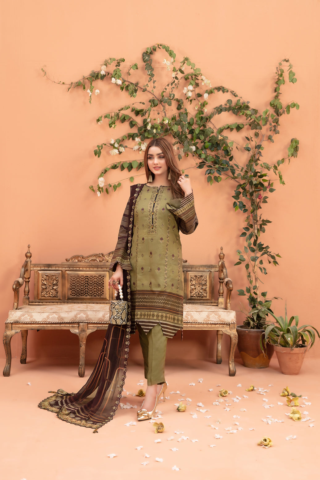 Tawakkal Fabrics 3 Piece Stitched Fancy Embroidered Digital Printed Lawn Suit D-8951
