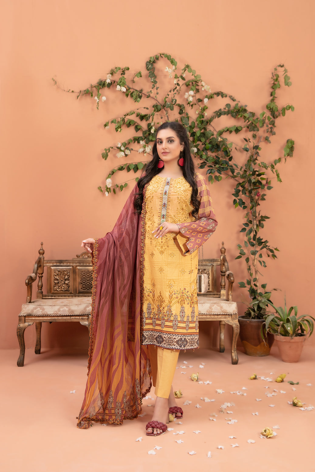 Tawakkal Fabrics 3 Piece Stitched Fancy Embroidered Digital Printed Lawn Suit D-8956