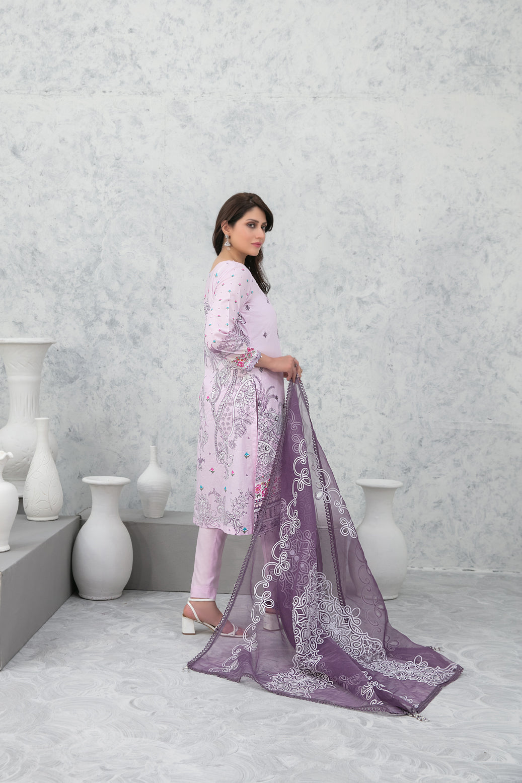 Tawakkal Fabrics 3 Piece Stitched Fancy Embroidered Lawn Suit D-9019