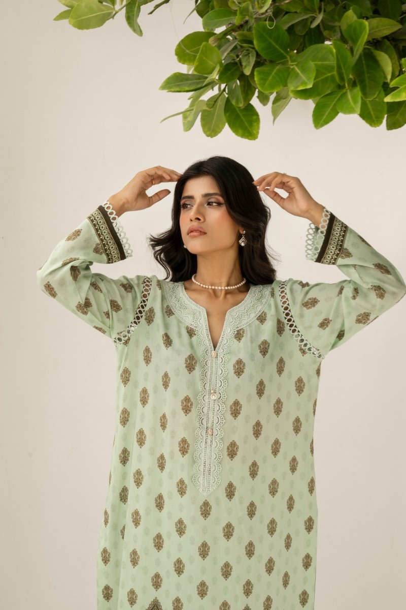 FIRDOUS 3 Piece Stitched Printed Linen Suit - D-908