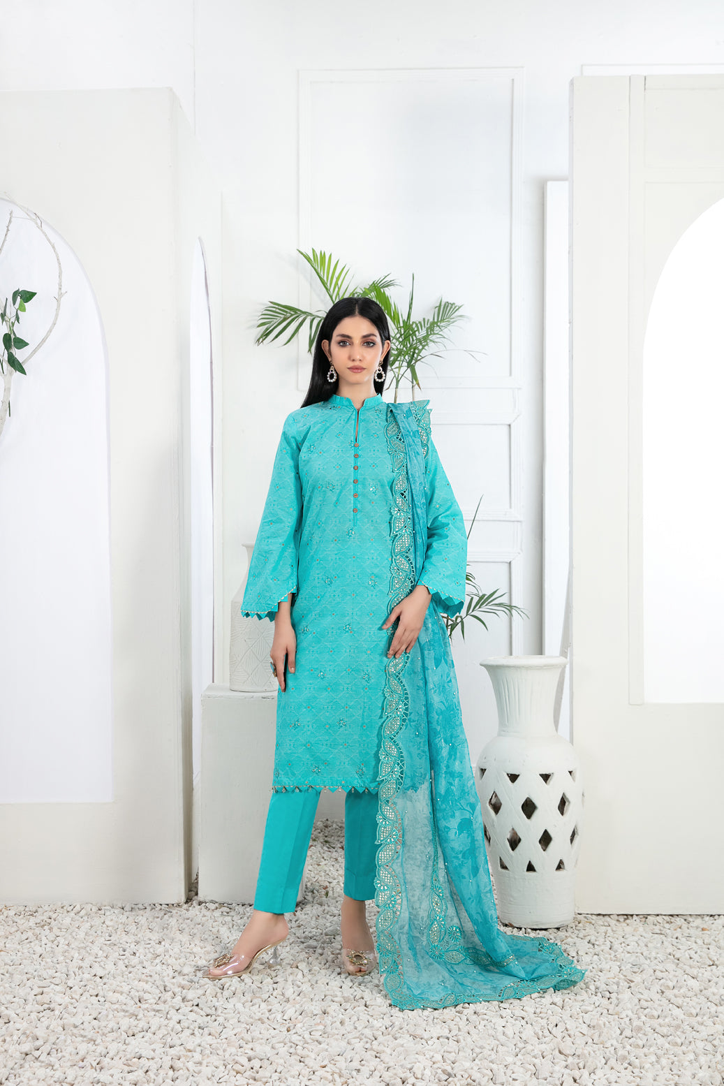 Tawakkal Fabrics 3 Piece Stitched Embroidered Lawn Broshia Banarsi Suit D-9140