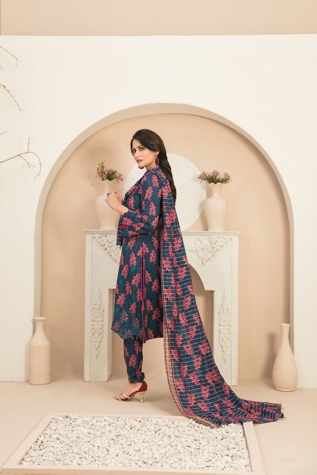 Tawakkal Fabrics 3 Piece Stitched Daman Embroidered Digital Printed Staple Viscose Slub Suit D-9680