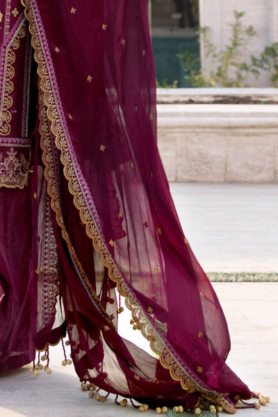 Gul Ahmed 3 Piece Unstitched Embroidered Lawn Suit with Embroidered Chiffon Dupatta FE-52100