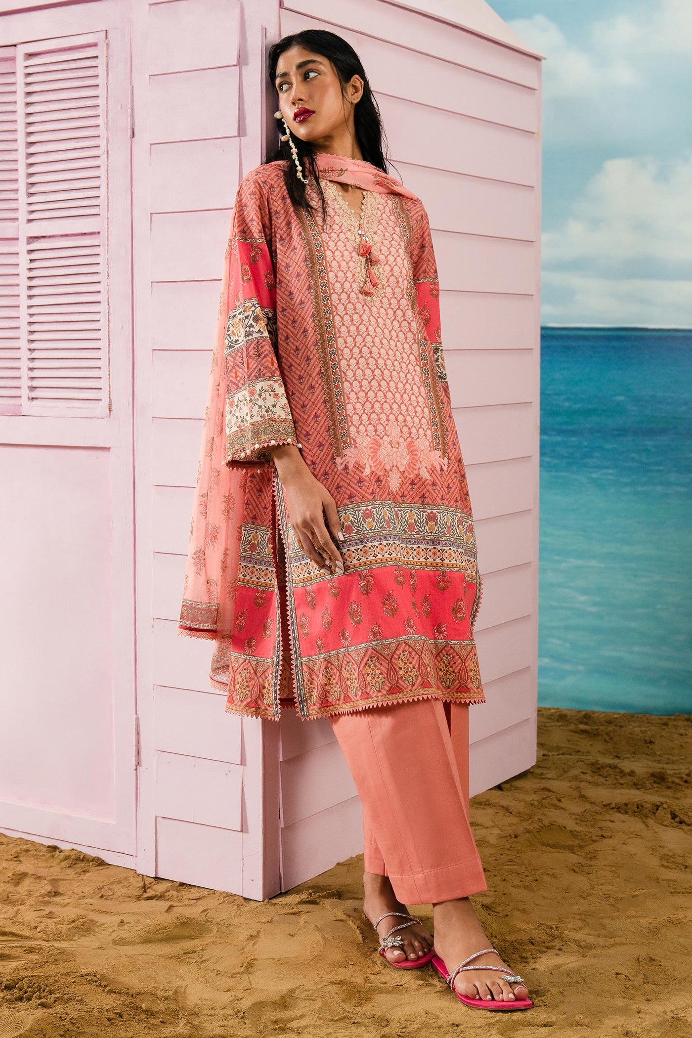 SANA SAFINAZ 3 Piece Stitched Digital Printed Lawn Suit - H242-020A-3CK