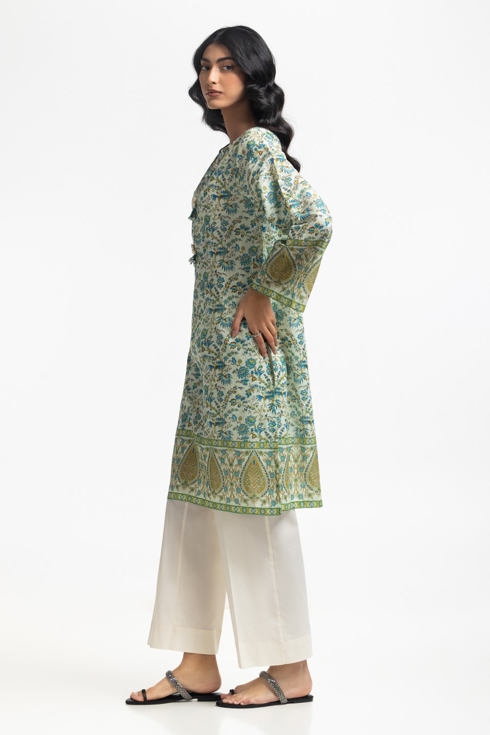 Gul Ahmed Ready to Wear 1 Piece Printed Lawn Shirt IUSTK-480