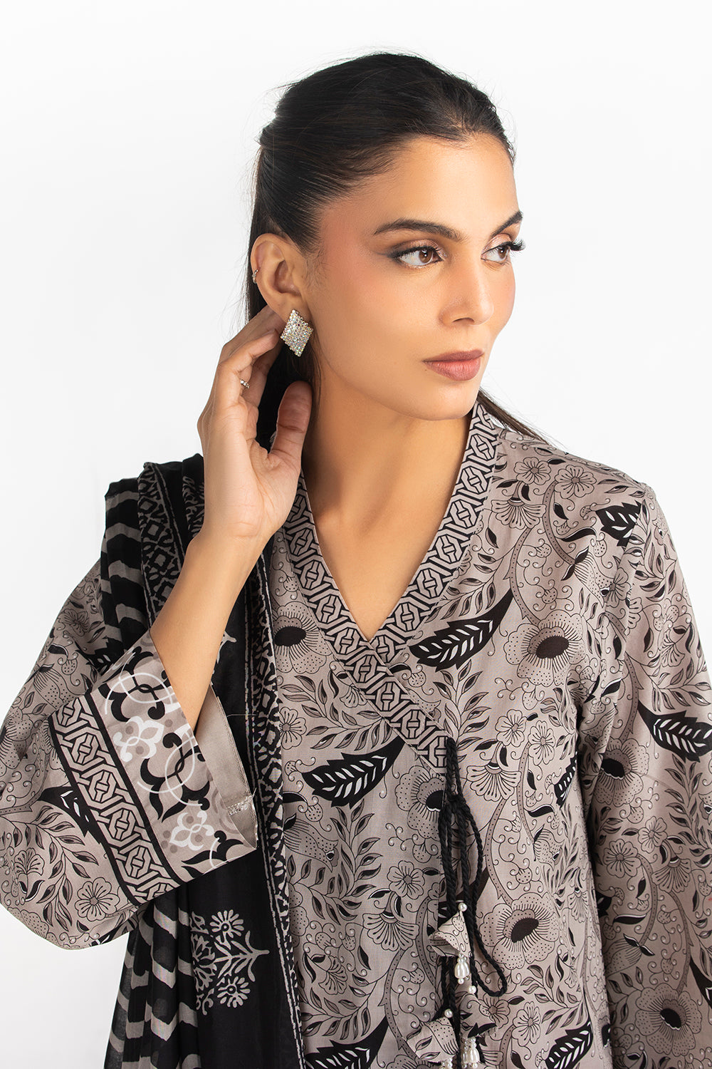 Gul-S-26-IUSTKSD-2030 | Gul Ahmed