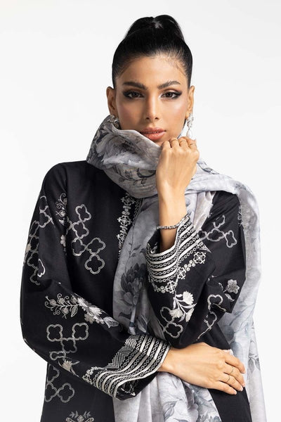 Gul Ahmed Ready to Wear 3 Piece Khaddar Embroidered Suit IUSTKSD-297