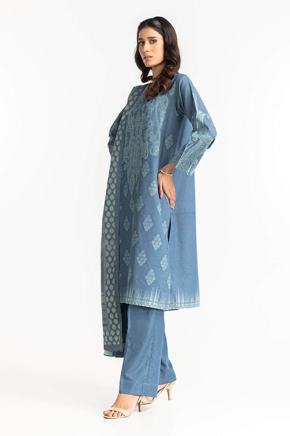 Gul Ahmed Ready to Wear 3 Piece Jacquard Suit IUSTKSD-325