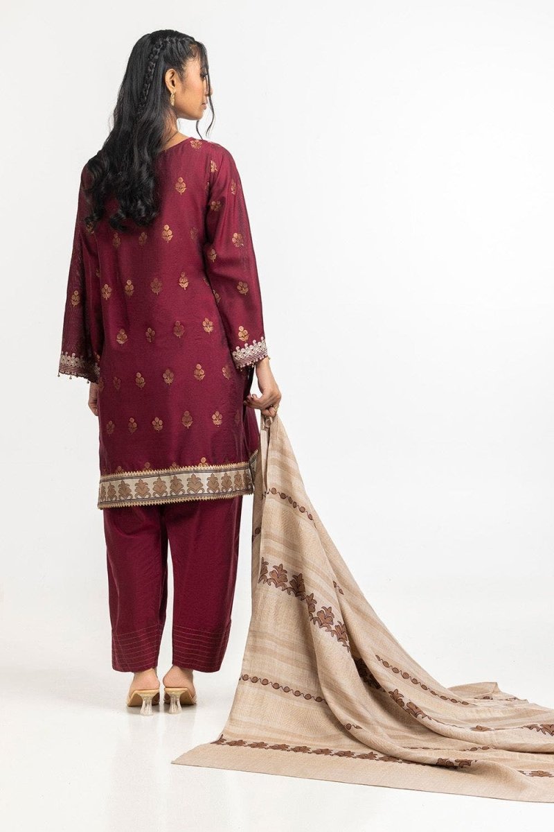 Gul Ahmed Ready to Wear 3 Piece Jacquard Embroidered Suit IUSTKSD-367